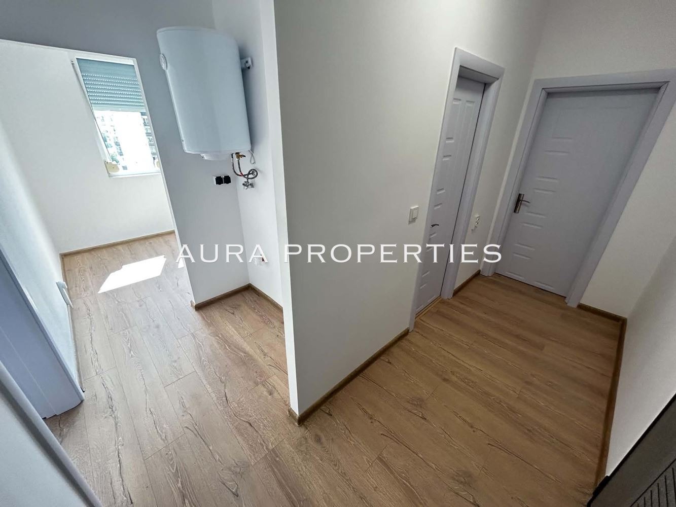 Продава 2-СТАЕН, гр. Разград, Орел, снимка 4 - Апартаменти - 56126887