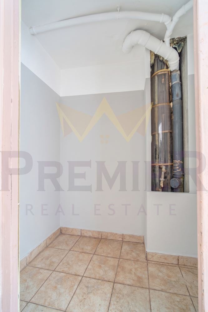 Продава ОФИС, гр. Разград, Орел, снимка 11 - Офиси - 55199901