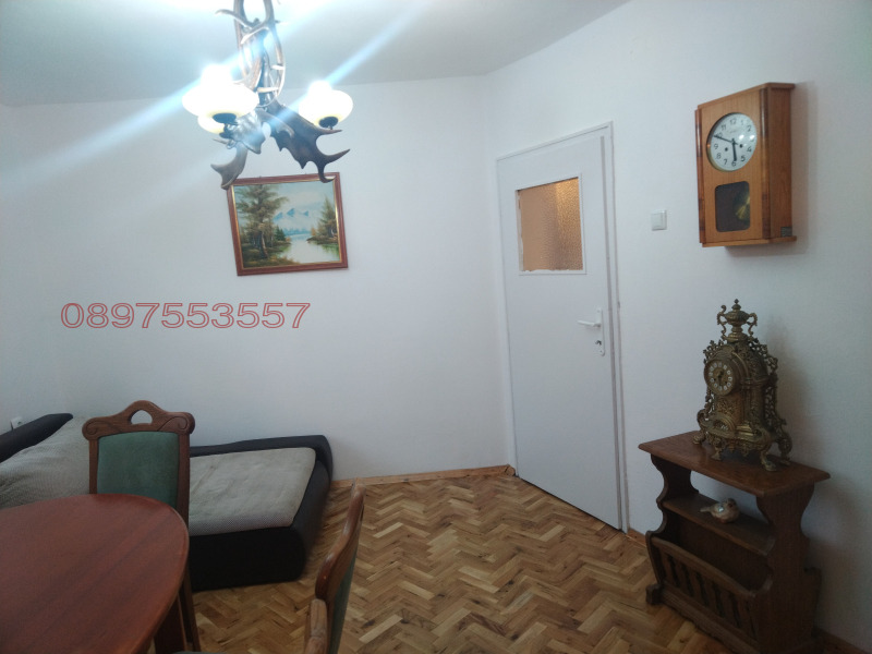 Продава КЪЩА, гр. Разград, Абитрус, снимка 7 - Къщи - 52795089