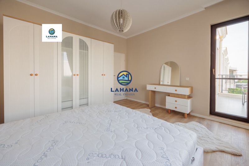 Продава КЪЩА, гр. Бургас, Сарафово, снимка 11 - Къщи - 52616724