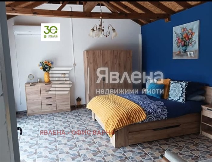 Продава КЪЩА, с. Соколово, област Добрич, снимка 16 - Къщи - 52888235