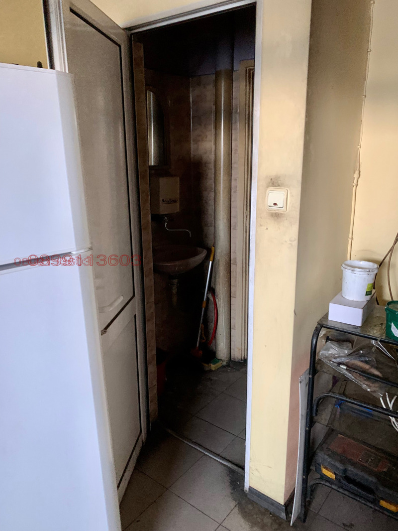 Продава ПРОМ. ПОМЕЩЕНИЕ, гр. Русе, Ялта, снимка 8 - Производствени сгради - 52774454