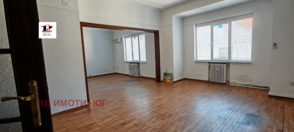 Продава ОФИС, гр. София, Център, снимка 2 - Офиси - 52367196
