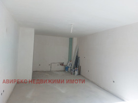 1 quarto Kiutchuk Parij, Plovdiv 8