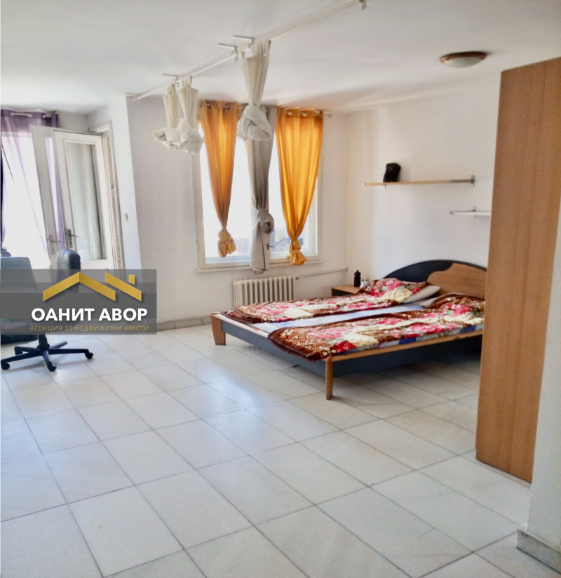 In vendita  Studio Sofia , Tsentar , 69 mq | 86868701 - Immagine [3]