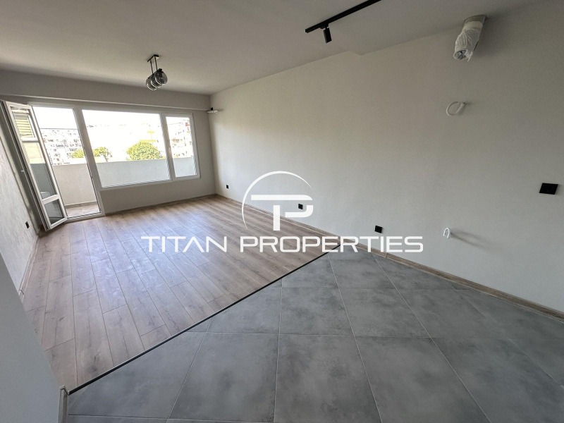 Продава  2-стаен град Бургас , Изгрев , 62 кв.м | 39029652 - изображение [2]