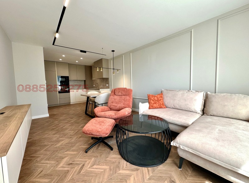 In vendita  2 camere da letto Sofia , Mladost 4 , 107 mq | 20471390