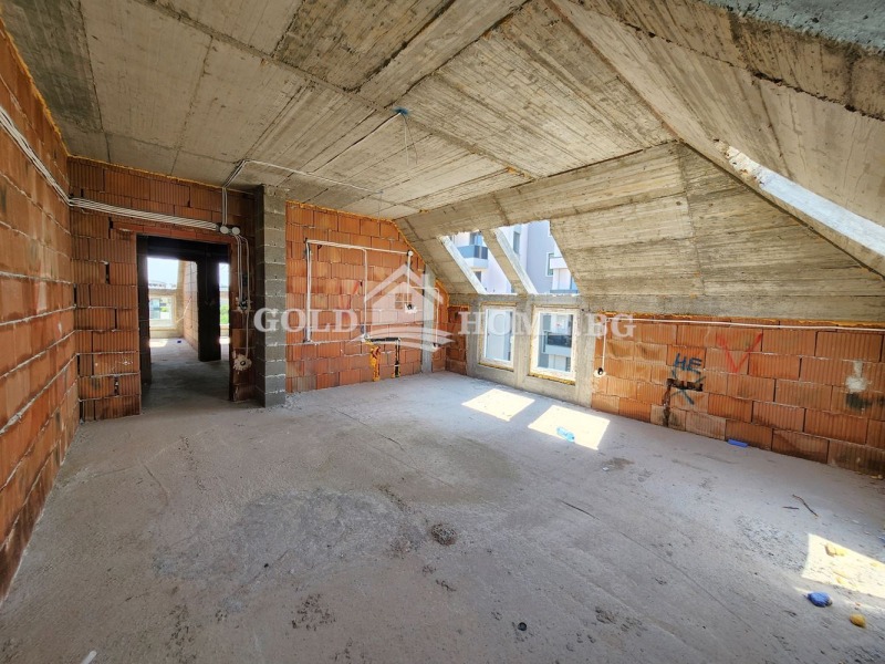 Продава  3-стаен град Пловдив , Остромила , 125 кв.м | 45196792 - изображение [2]