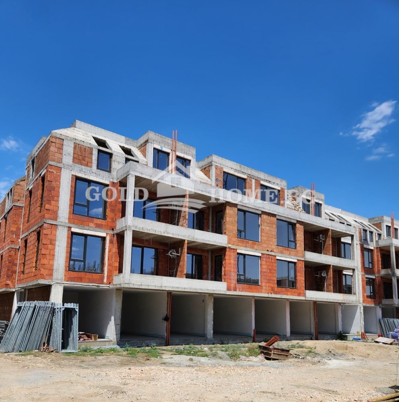 Продава  3-стаен град Пловдив , Остромила , 125 кв.м | 45196792 - изображение [15]