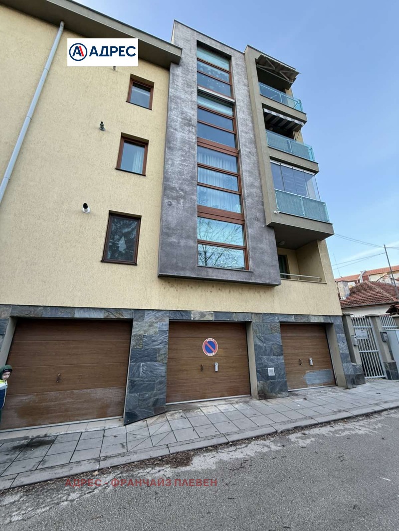 Продава МНОГОСТАЕН, гр. Плевен, Идеален център, снимка 2 - Апартаменти - 53161830