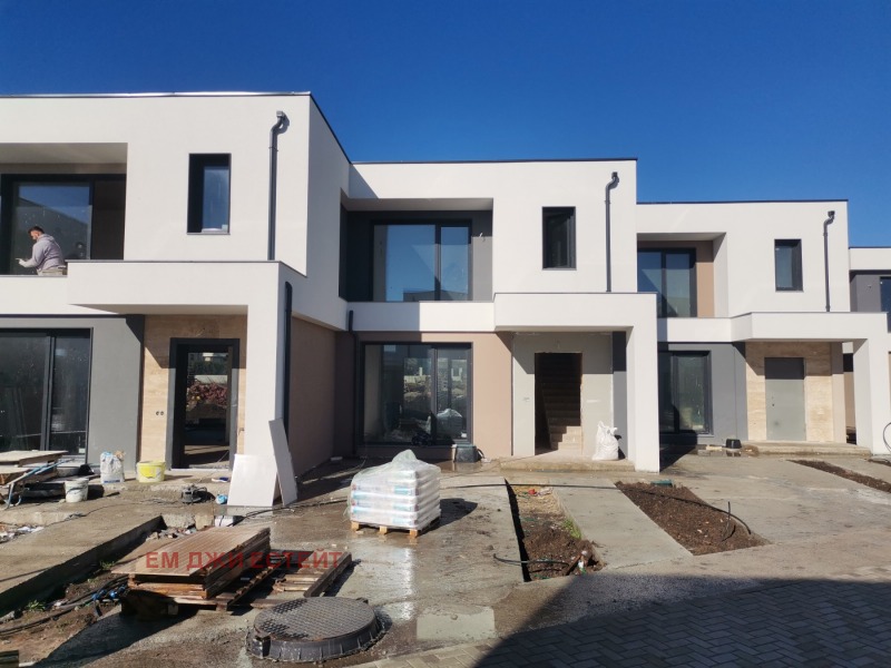 Продава КЪЩА, гр. Поморие, област Бургас, снимка 2 - Къщи - 53557934