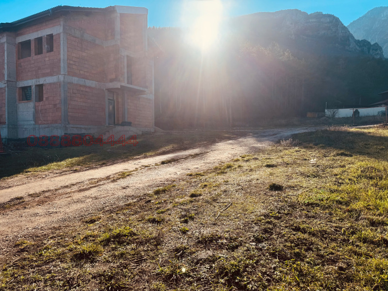 Продава ПАРЦЕЛ, гр. Враца, Вежен, снимка 7 - Парцели - 52774365