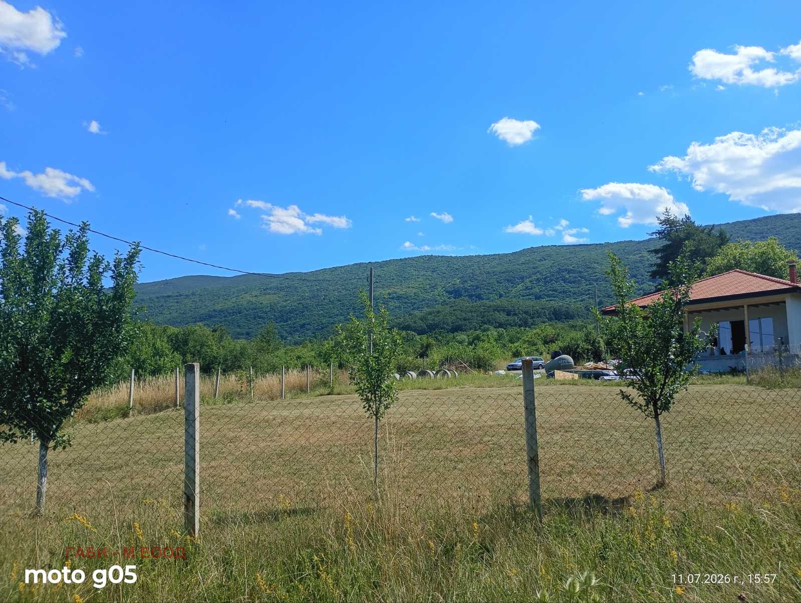 Продава ПАРЦЕЛ, с. Кленовик, област Перник