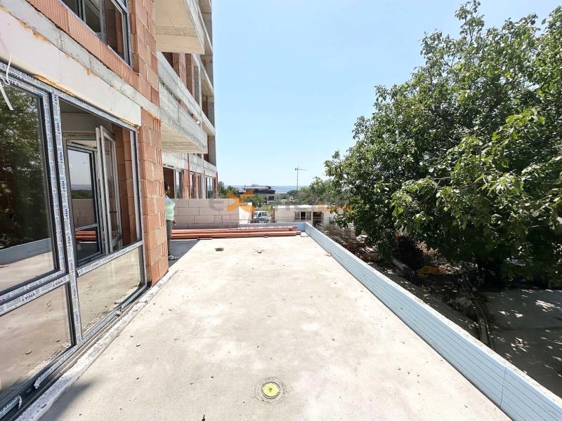 Na prodej  1 ložnice Varna , Vazraždane 1 , 99 m2 | 64057400 - obraz [2]