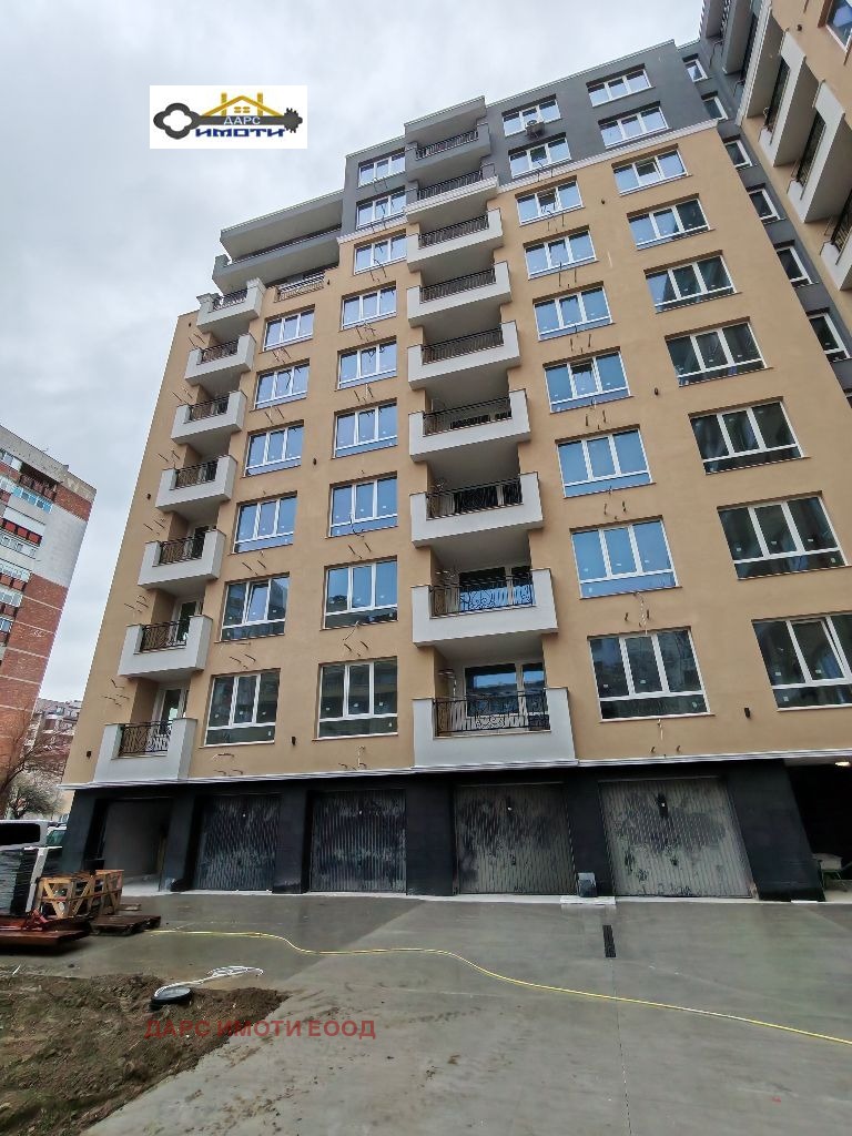 Продава 3-СТАЕН, гр. Пловдив, Кючук Париж