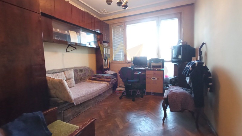 Zu verkaufen  3 Schlafzimmer Warna , Awtogara , 120 qm | 89118153 - Bild [3]