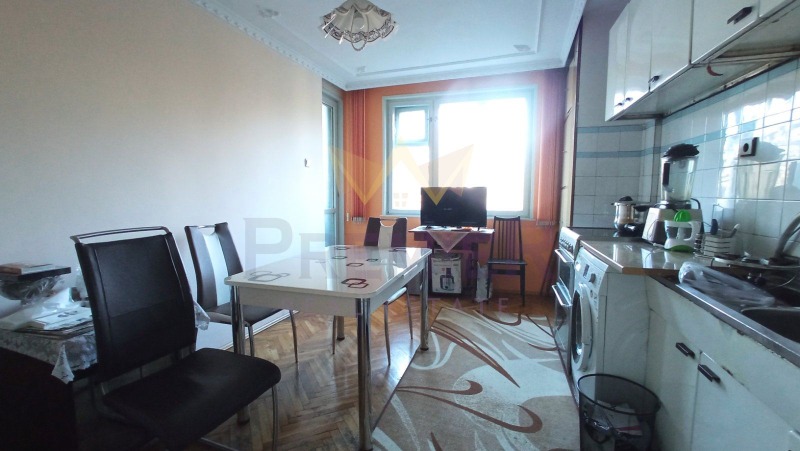 Zu verkaufen  3 Schlafzimmer Warna , Awtogara , 120 qm | 89118153 - Bild [2]