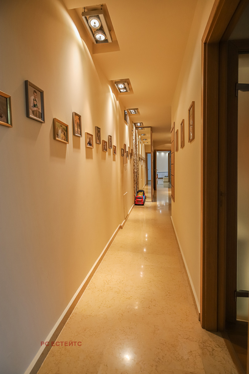Zu verkaufen  3+ Schlafzimmer Sofia , Manastirski liwadi , 273 qm | 88502276 - Bild [9]