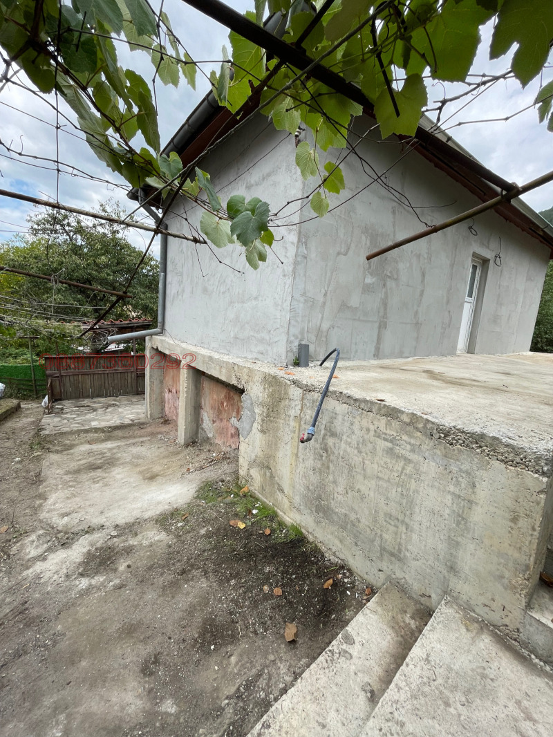 Продава КЪЩА, гр. Своге, област София област, снимка 4 - Къщи - 52769822