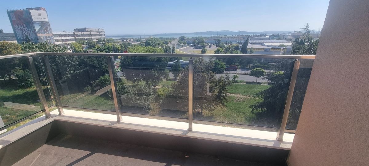 Продава 2-СТАЕН, гр. Бургас, Славейков, снимка 3 - Апартаменти - 55616619