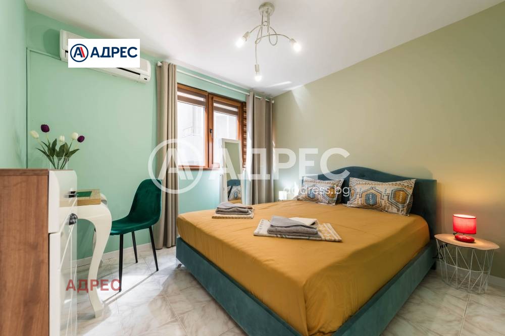 Продава МНОГОСТАЕН, гр. Варна, Център, снимка 2 - Апартаменти - 54075416