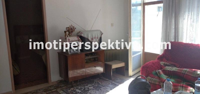 À vendre  2 chambres Plovdiv , Hristo Smirnenski , 80 m² | 74683040