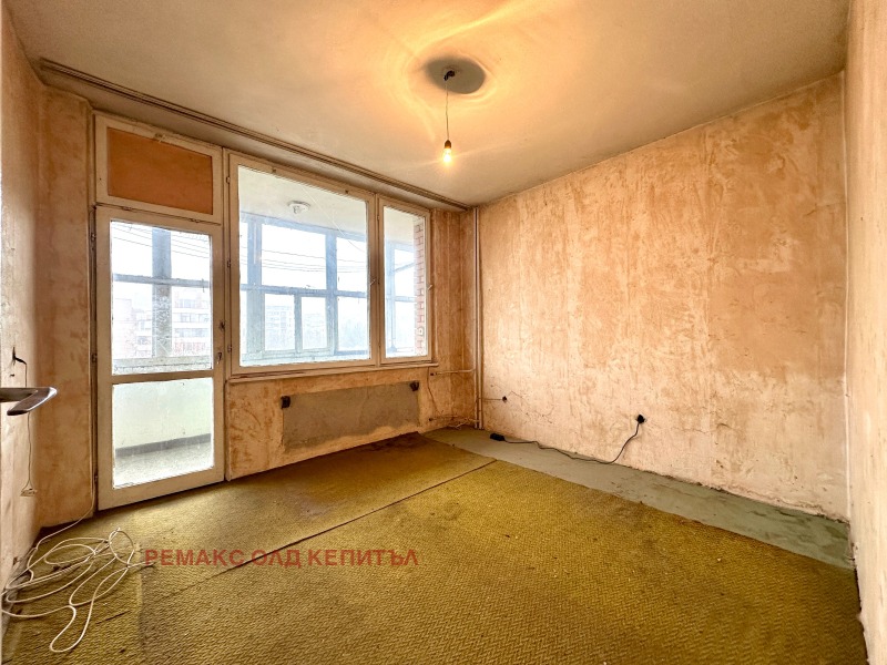 Продава 3-СТАЕН, гр. Велико Търново, Колю Фичето, снимка 5 - Апартаменти - 52716258