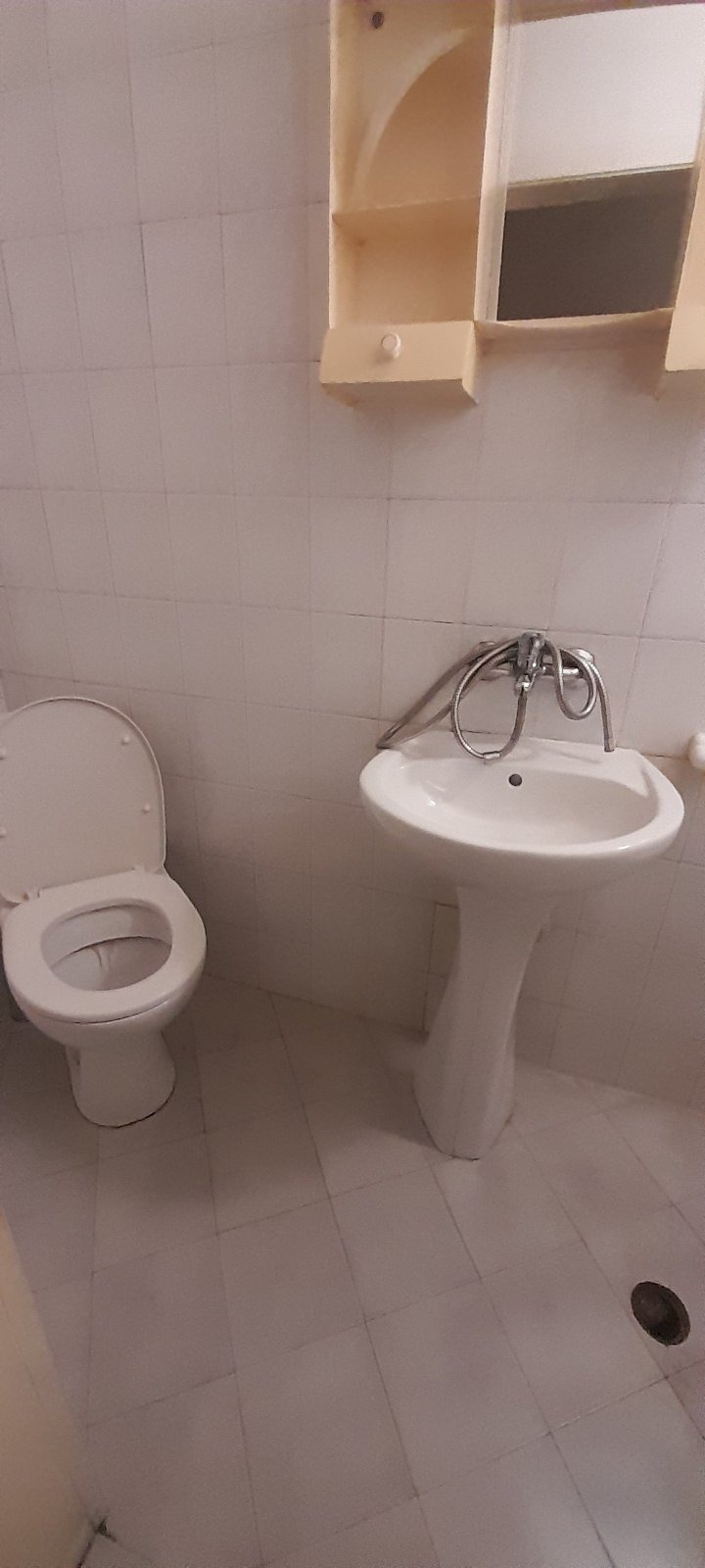 Eladó  2 hálószobás Pleven , Sirok centar , 100 négyzetméter | 34568868 - kép [3]