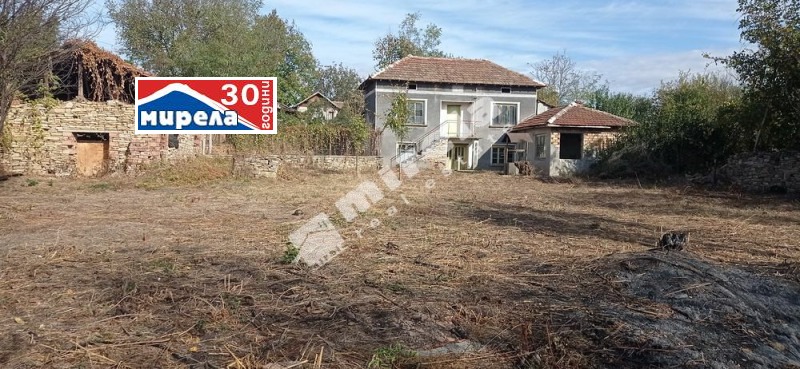 Продава  Къща, област Велико Търново, с. Патреш • 16 200 EUR • ID 33751257 — holmes.bg - [1] 