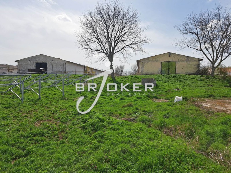 Te koop  Industrie gebouw regio Dobritsj , Tsjestimensko , 2948 m² | 49321810 - afbeelding [2]