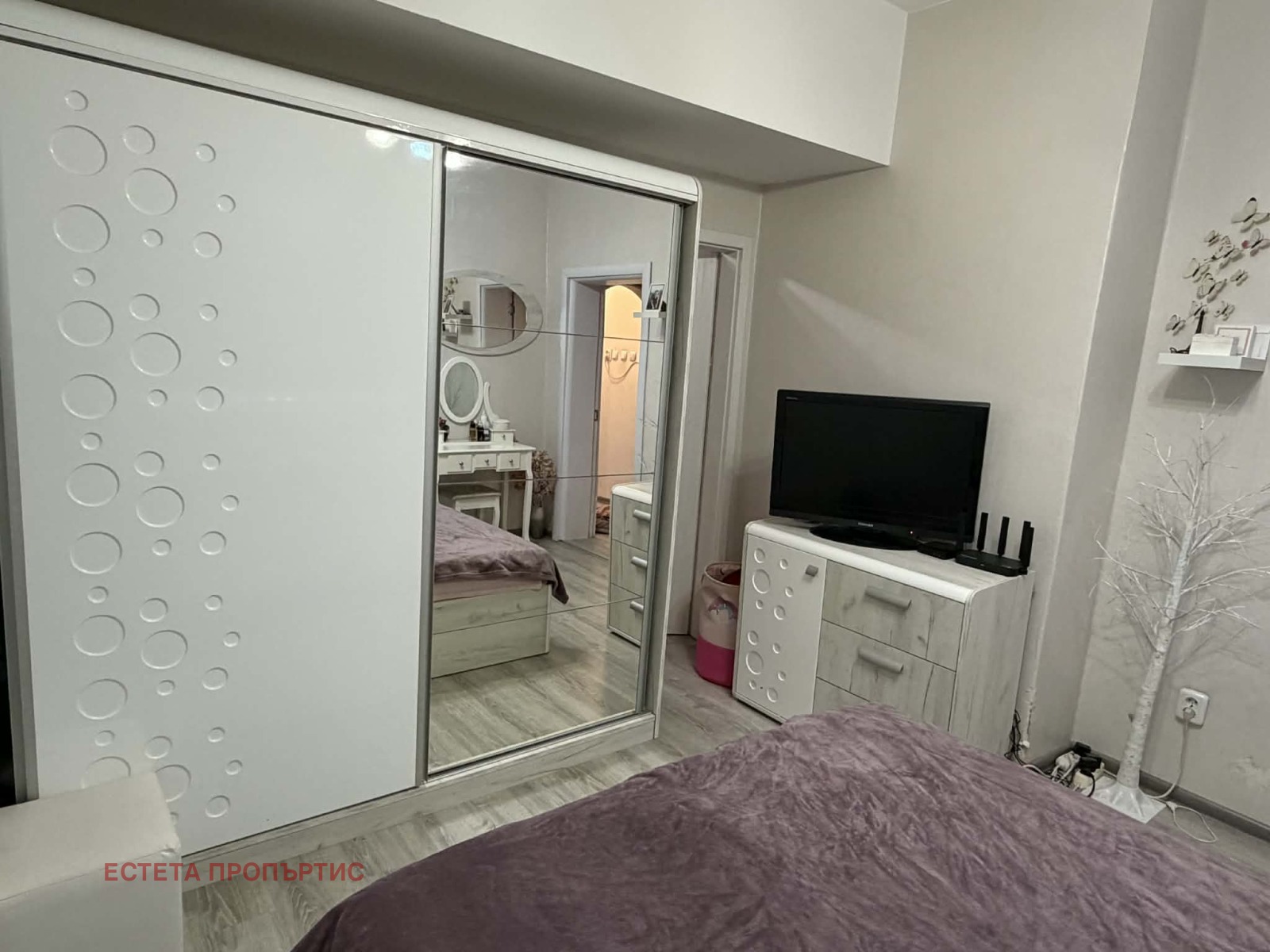 Продава 3-СТАЕН, гр. София, Лагера, снимка 4 - Апартаменти - 54540416