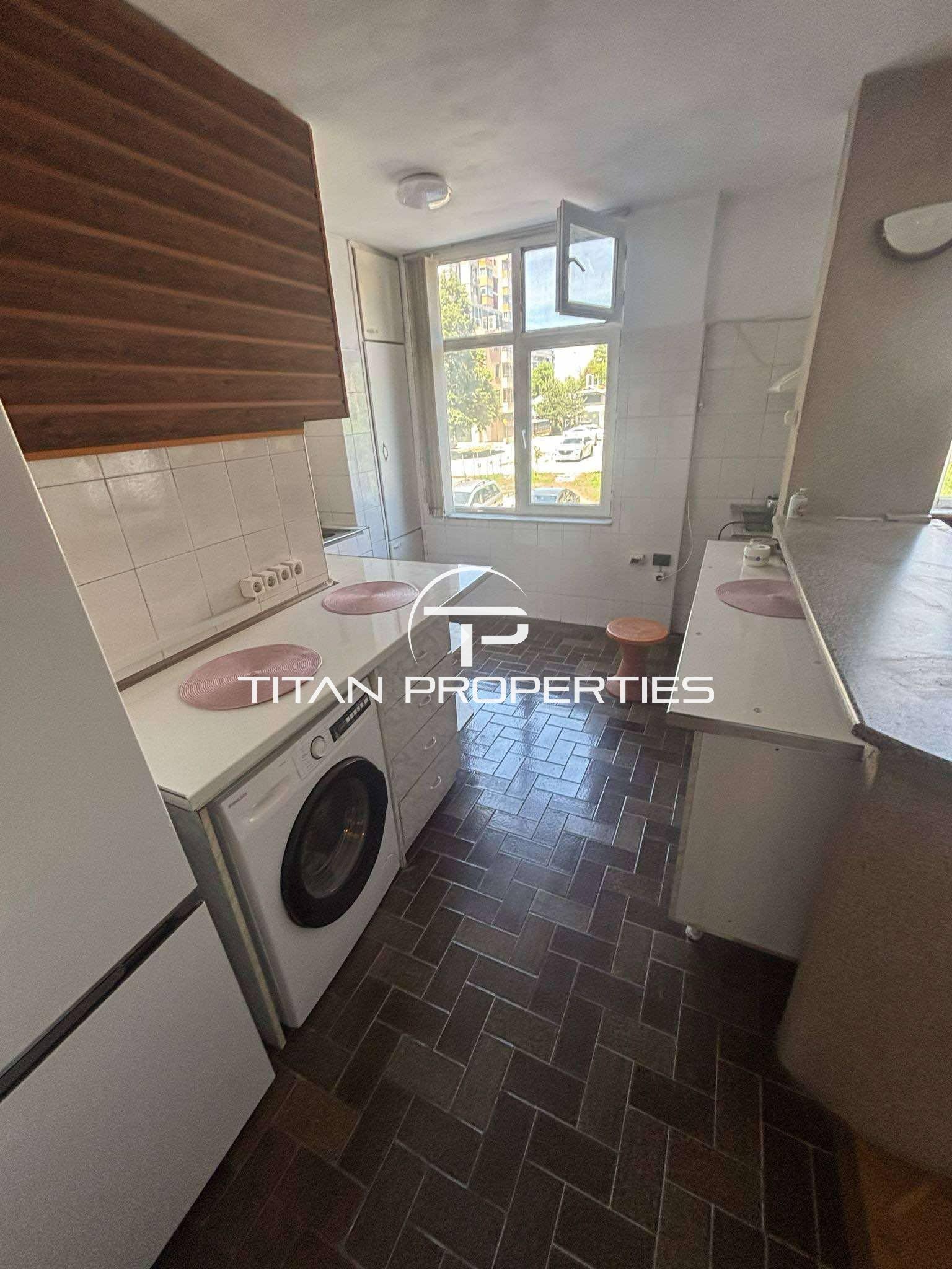 Продава МНОГОСТАЕН, гр. Пловдив, Кючук Париж, снимка 2 - Апартаменти - 52575902