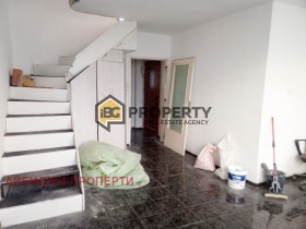 3+ bedroom Kolhozen pazar, Varna 1