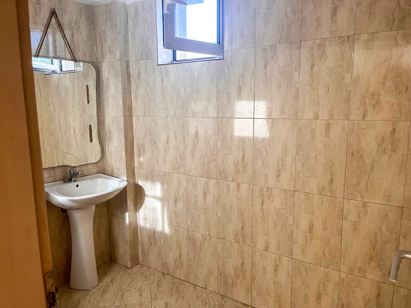 Продава  3-стаен град София , Оборище , 124 кв.м | 22589861 - изображение [6]