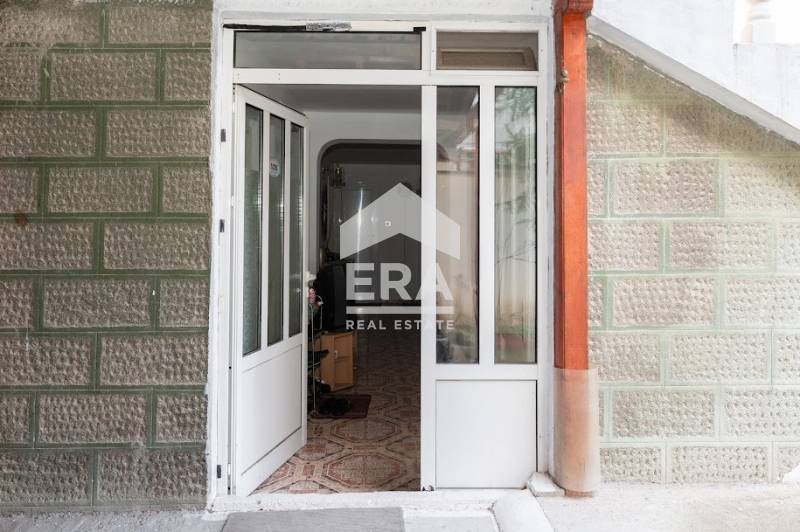 Продава  Къща град Хасково , Овчарски , 144 кв.м | 66636958 - изображение [6]