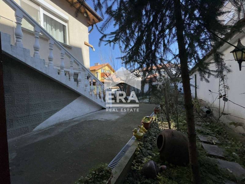 Продава  Къща град Хасково , Овчарски , 144 кв.м | 66636958 - изображение [2]