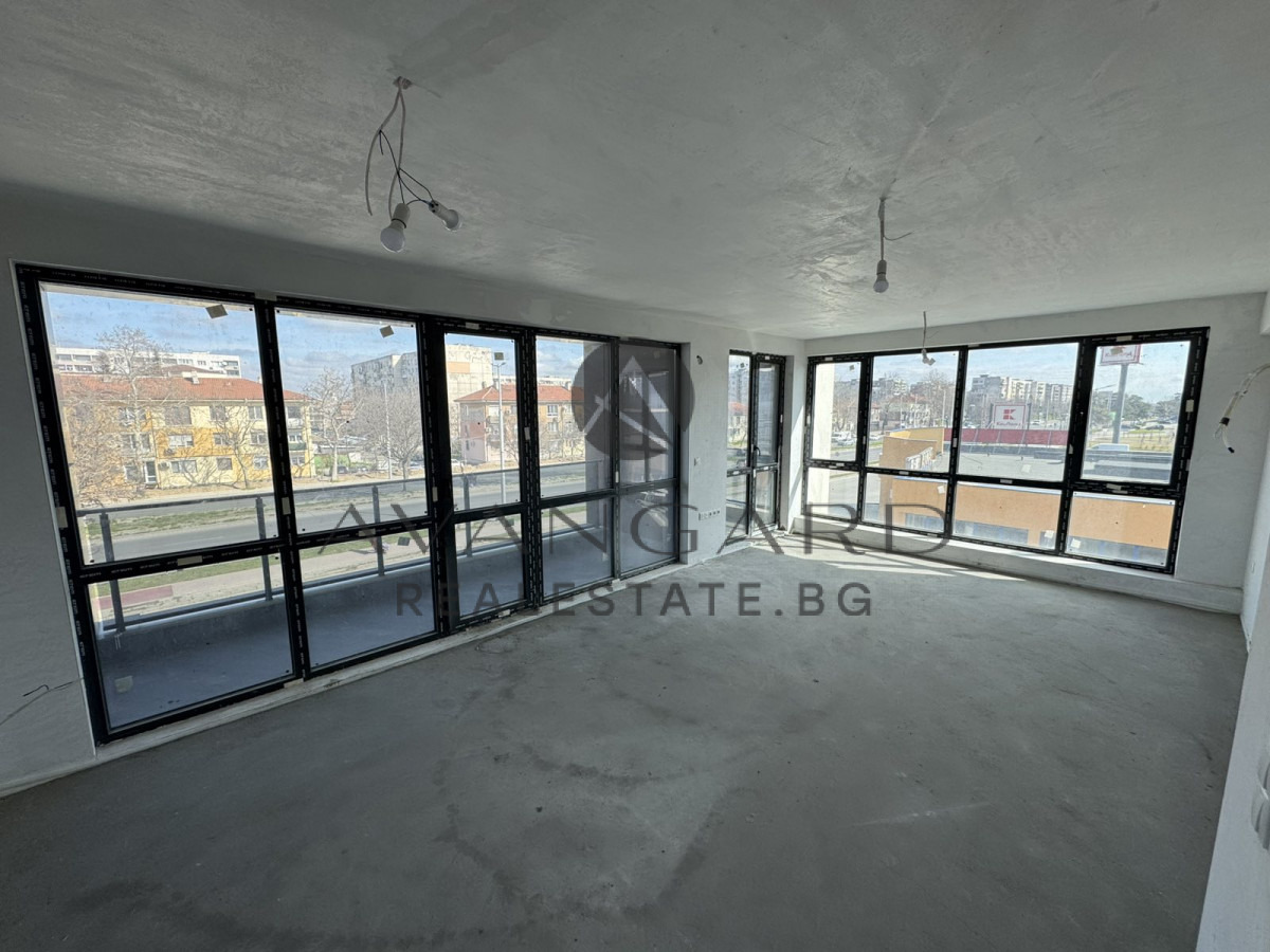 Продава 3-СТАЕН, гр. Пловдив, Тракия