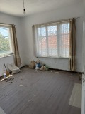 Продава КЪЩА, област Стара Загора, гр. Мъглиж • 100000 € / 195583.00 лв. • 90105156 3