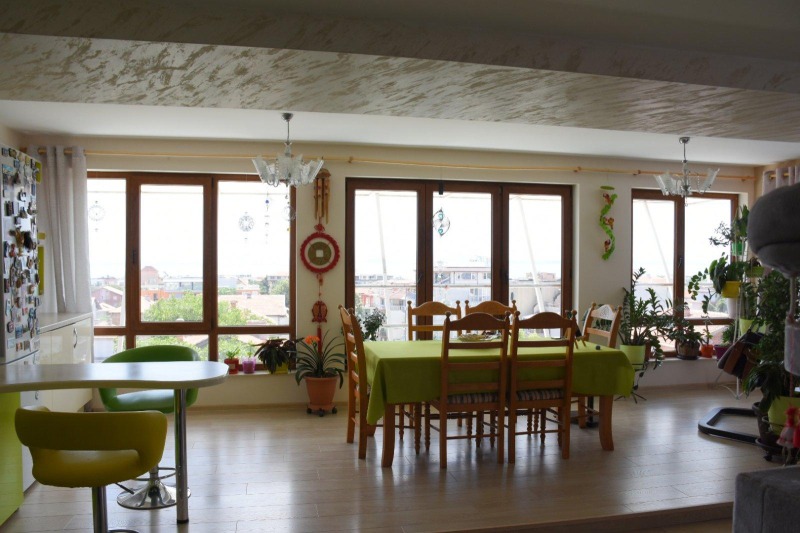 Продается  3+ спальни Бургас , Сарафово , 168 кв.м | 57312237 - изображение [13]