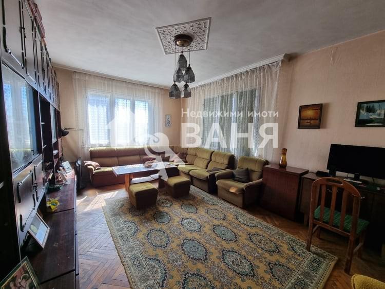 Продава  Етаж от къща област Пловдив , гр. Карлово , 123 кв.м | 49772881 - изображение [15]