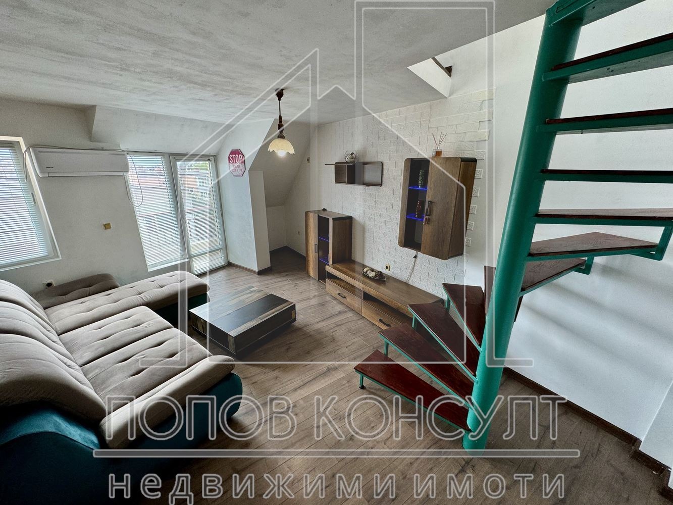 Продава 2-СТАЕН, гр. Пловдив, Кючук Париж, снимка 2 - Апартаменти - 53372136