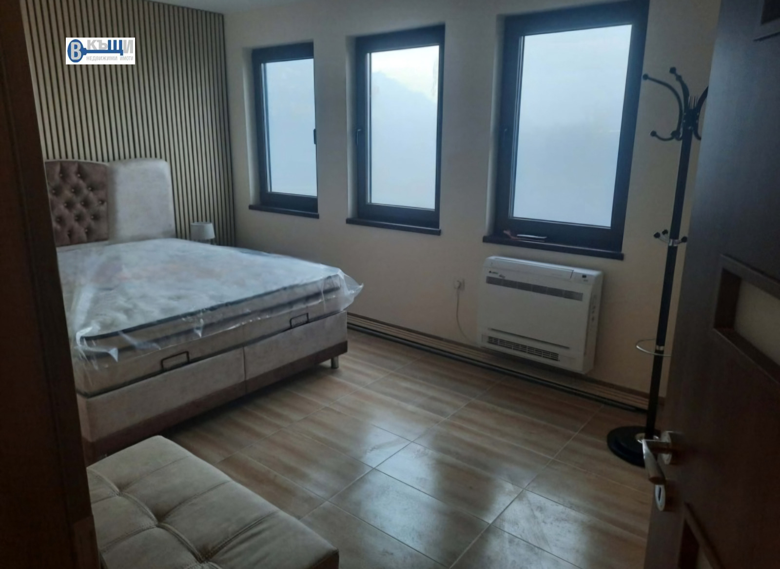 Продава 2-СТАЕН, гр. Велико Търново, Център, снимка 2 - Апартаменти - 53959912