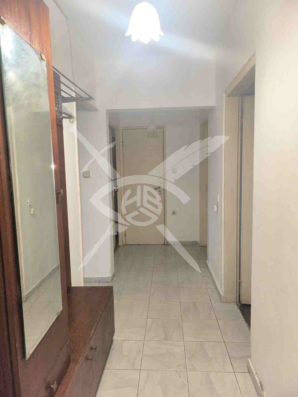 Продава 3-СТАЕН, гр. Бургас, област Бургас, снимка 2 - Апартаменти - 53910367