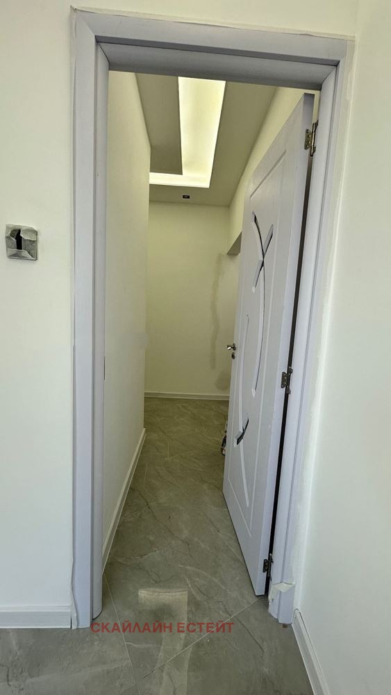 Продава 2-СТАЕН, гр. София, Свобода