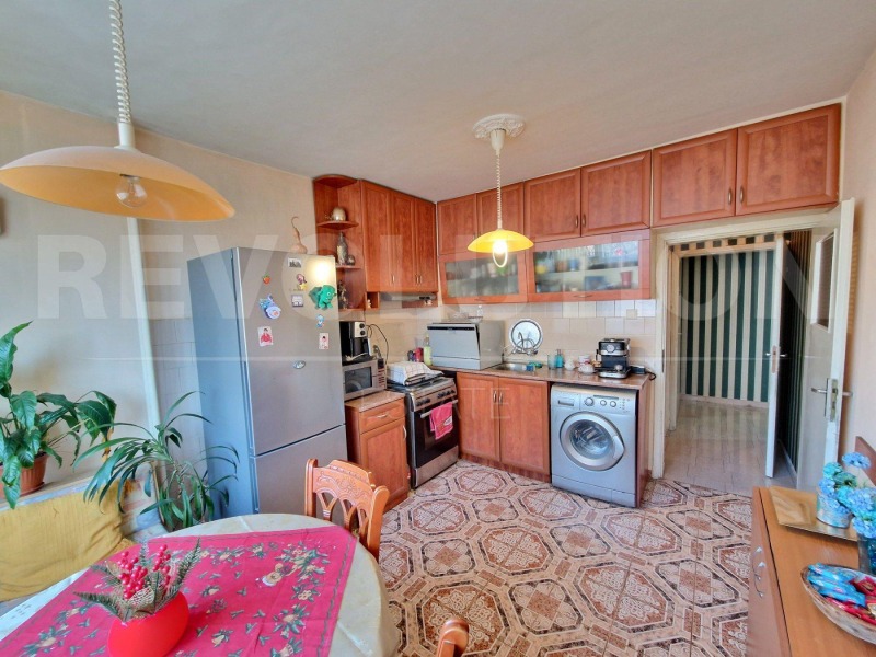 Продава 3-СТАЕН, гр. София, Дружба 1, снимка 3 - Апартаменти - 53153508