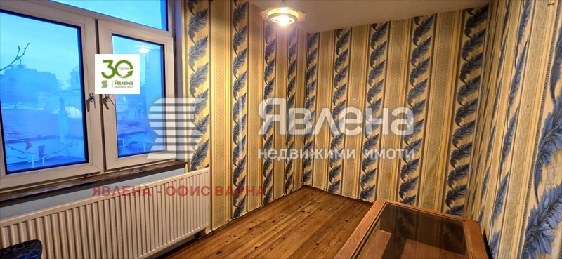 Продава МНОГОСТАЕН, гр. Варна, Лятно кино Тракия, снимка 5 - Апартаменти - 55505279