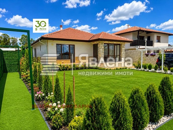 Продава  Къща област Варна , с. Калиманци , 2630 кв.м | 64200055