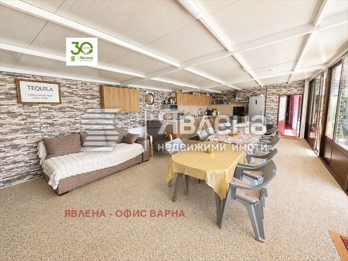 Продава КЪЩА, с. Калиманци, област Варна, снимка 14 - Къщи - 54920165