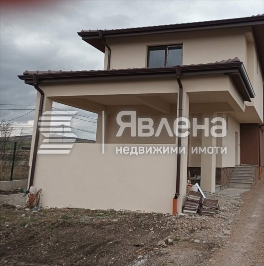 Продава КЪЩА, с. Пролеша, област София област, снимка 2 - Къщи - 55711266