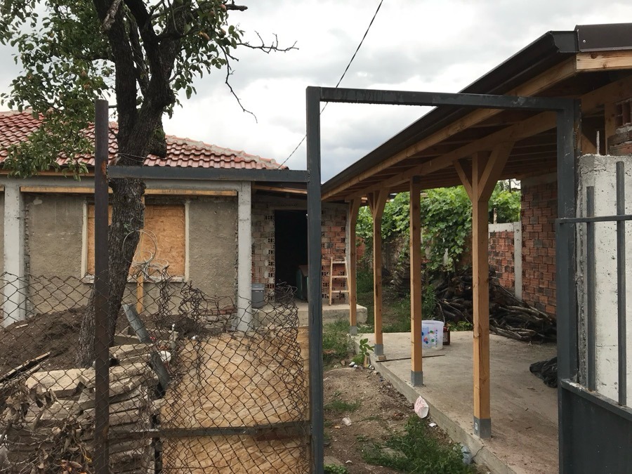 Продава КЪЩА, гр. София, Левски В, снимка 9 - Къщи - 54440227